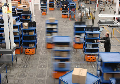 CYBER MONDAY & E-COMMERCE SUCCESS? THANK THE FANTASTIC GROWTH OF ROBOTICS